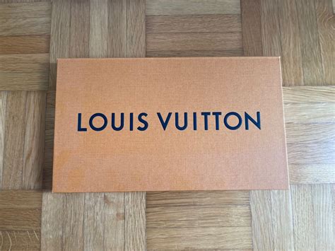 louis vuitton geschenkgutschein|louis vuitton geschenke.